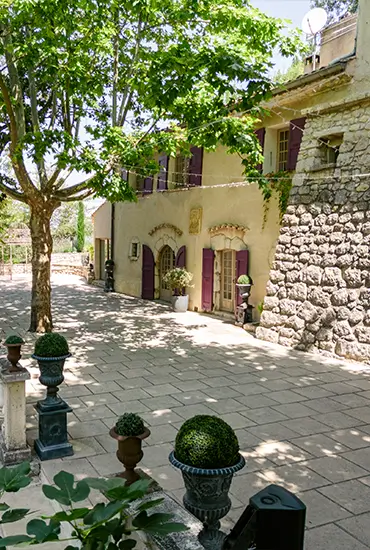 Stone inner courtyard of Mas des 5 Fontaines