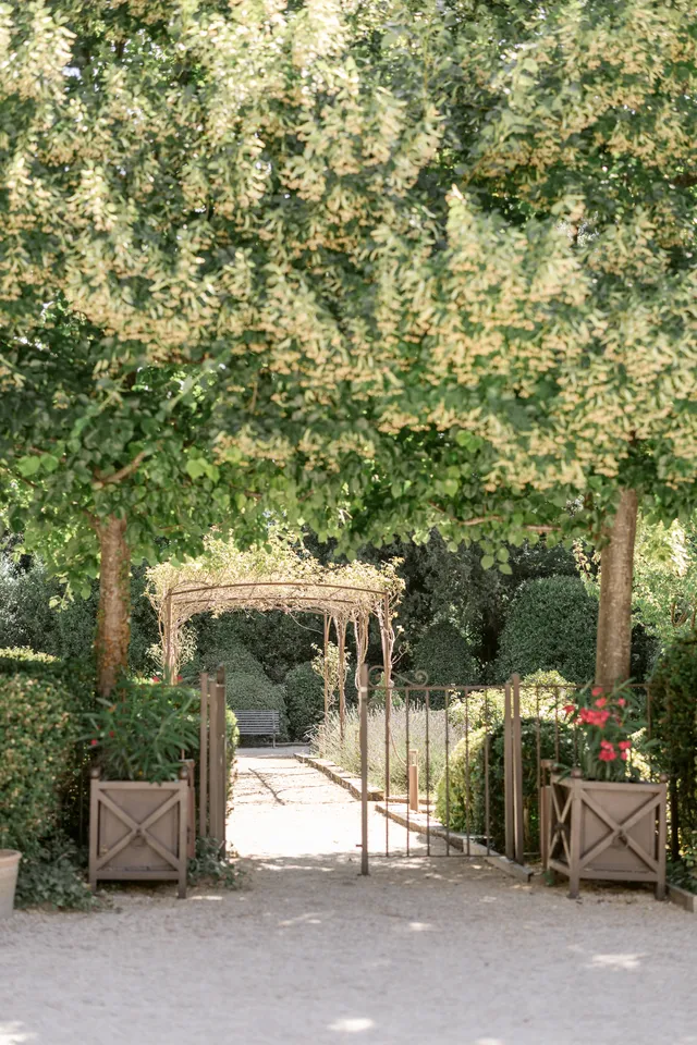 Mariage at Château la Tour Vaucros, photographe Fine Art (3)